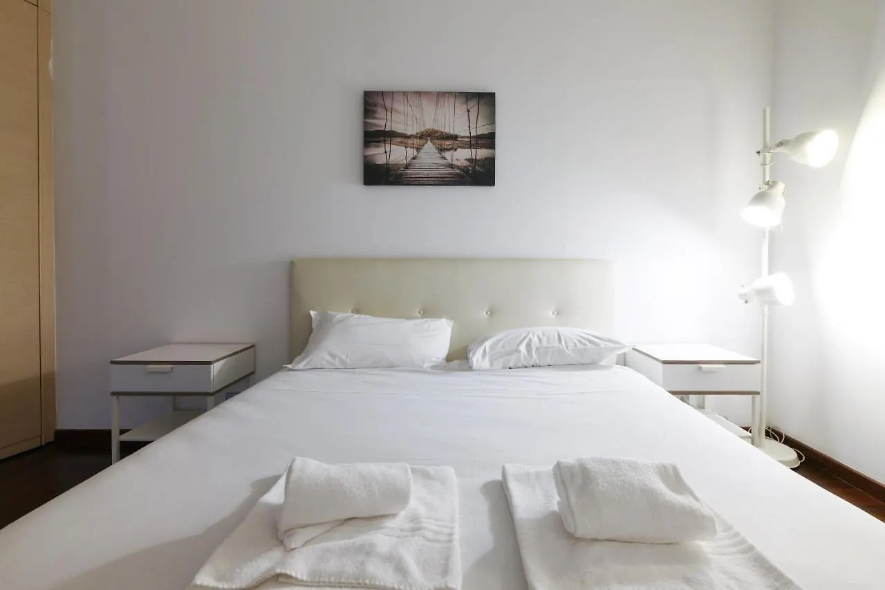 Cadorna Apartments Milan Italy