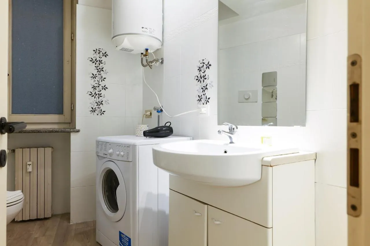 Cadorna Apartments Milan