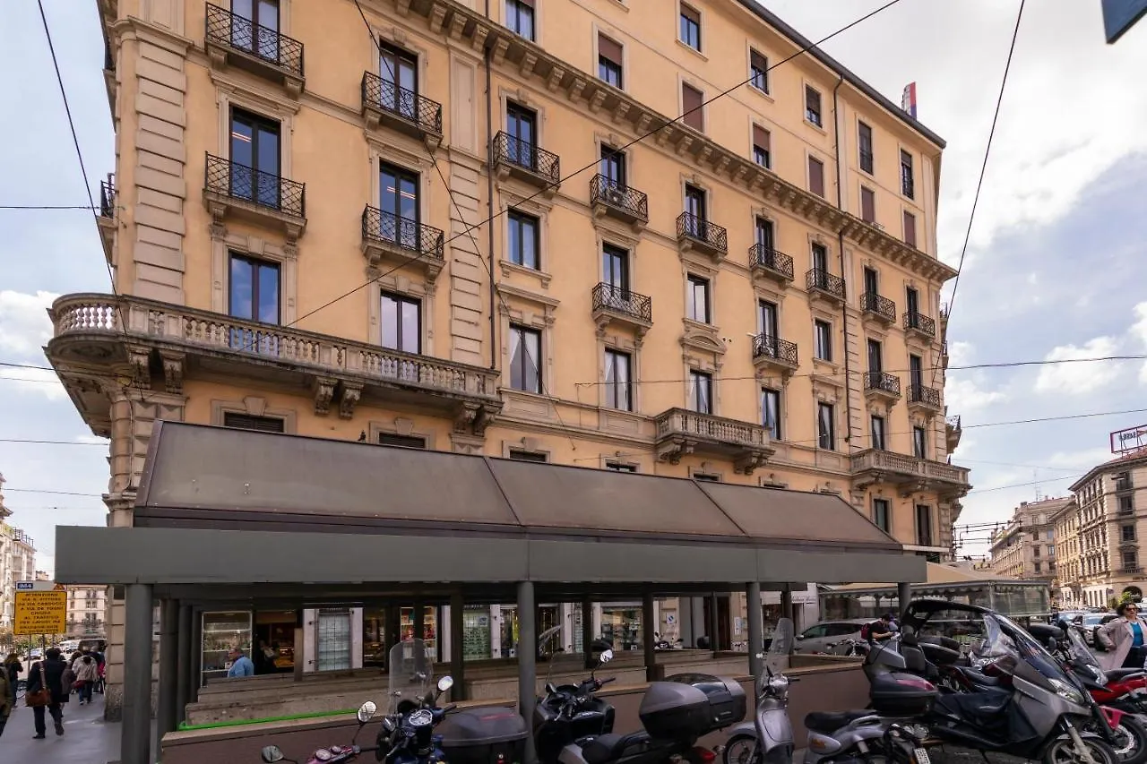 Cadorna Apartments Milan Italy